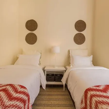 135 B - Alfama Renovated Charming Historic Flat Near Baixa アパート *