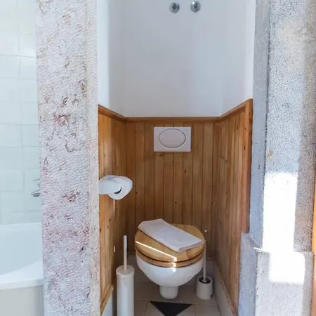 Lägenhet 135 B - Alfama Renovated Charming Historic Flat Near Baixa Lisboa