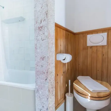 135 B - Alfama Renovated Charming Historic Flat Near Baixa Appartement