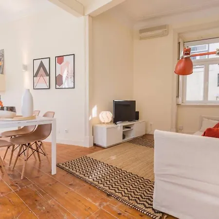 Alfama Renovated Charming Historic Flat Near Baixa Lisboa