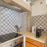 Apartment 135 B - Alfama Renovated Charming Historic Flat Near Baixa
