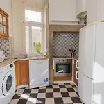 135 B - Alfama Renovated Charming Historic Flat Near Baixa * Lisboa