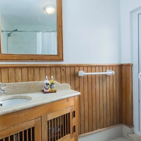 135 B - Alfama Renovated Charming Historic Flat Near Baixa 公寓 Lisboa